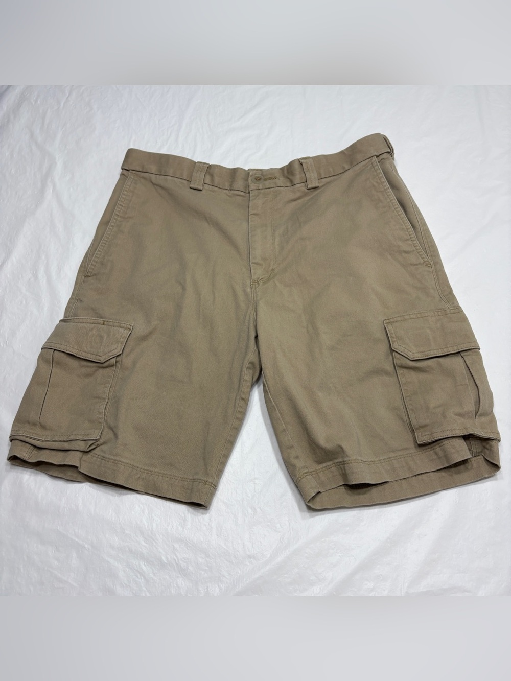 Haggar Beige Tan Chino Cargo Shorts Men’s 34